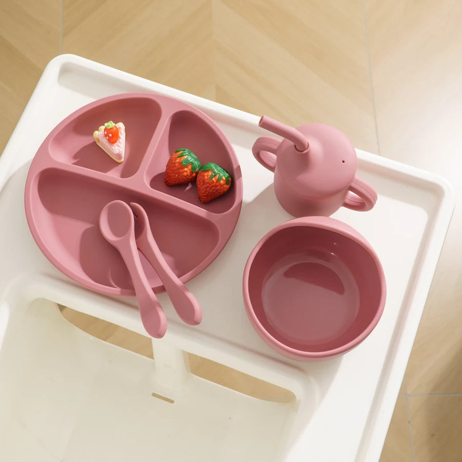 5PCS Baby Silicone Tableware Set Suction Bowl Plate Soft Utensils Sippy Cup Baby Stuff Feeding Training Sets For Baby